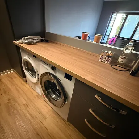 Appartement Luxury Immerso Nel - Box - Giardinetto - Cammina E Respira Aria Pura